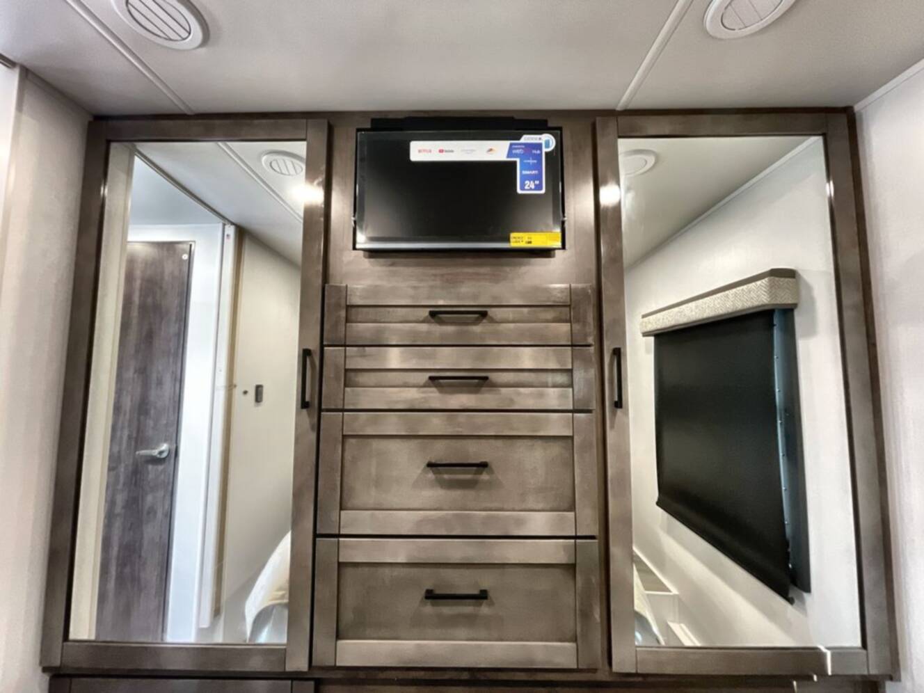 A photo of this 2026 Jayco Greyhawk 29MV