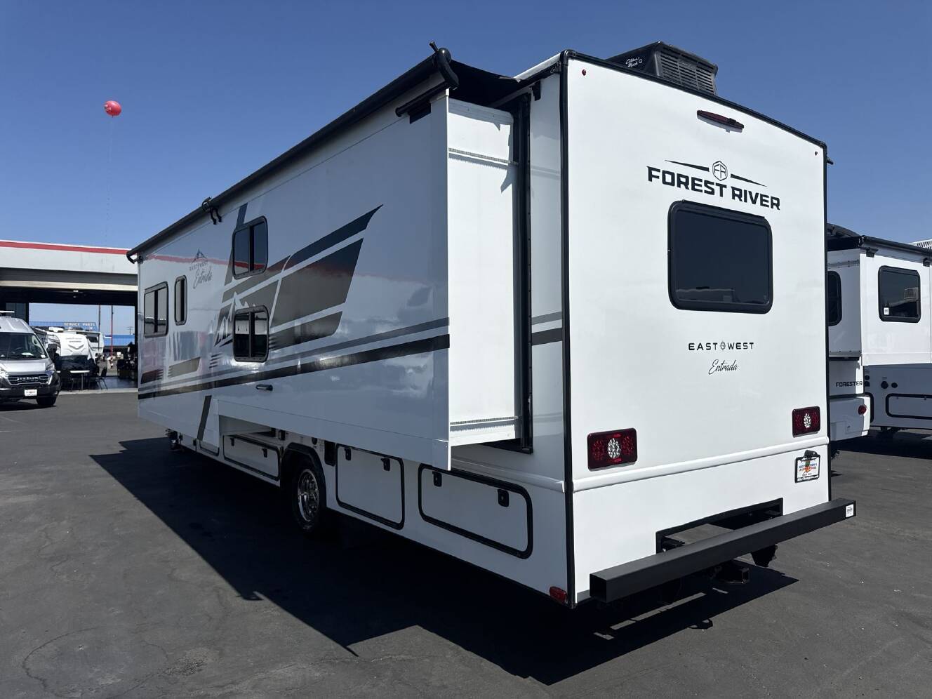 A photo of this 2026 East To West ENTRADA 3100