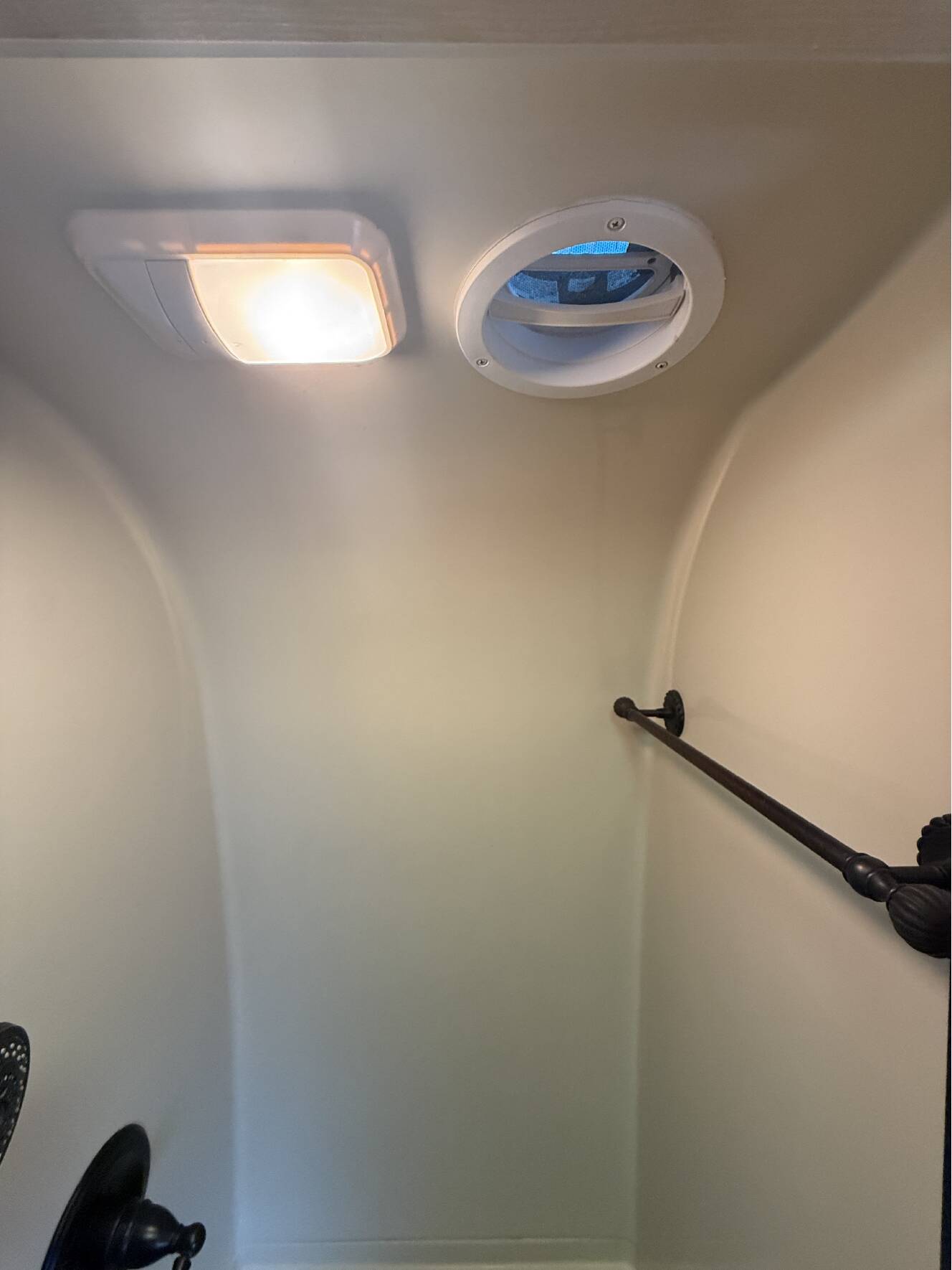 A photo of this 2007 Airstream CLASSIC 27