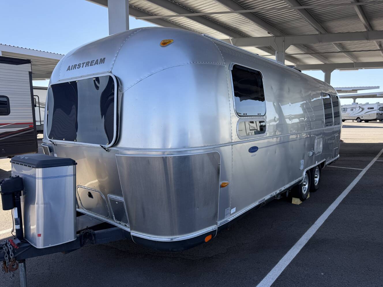 A photo of this 2007 Airstream CLASSIC 27