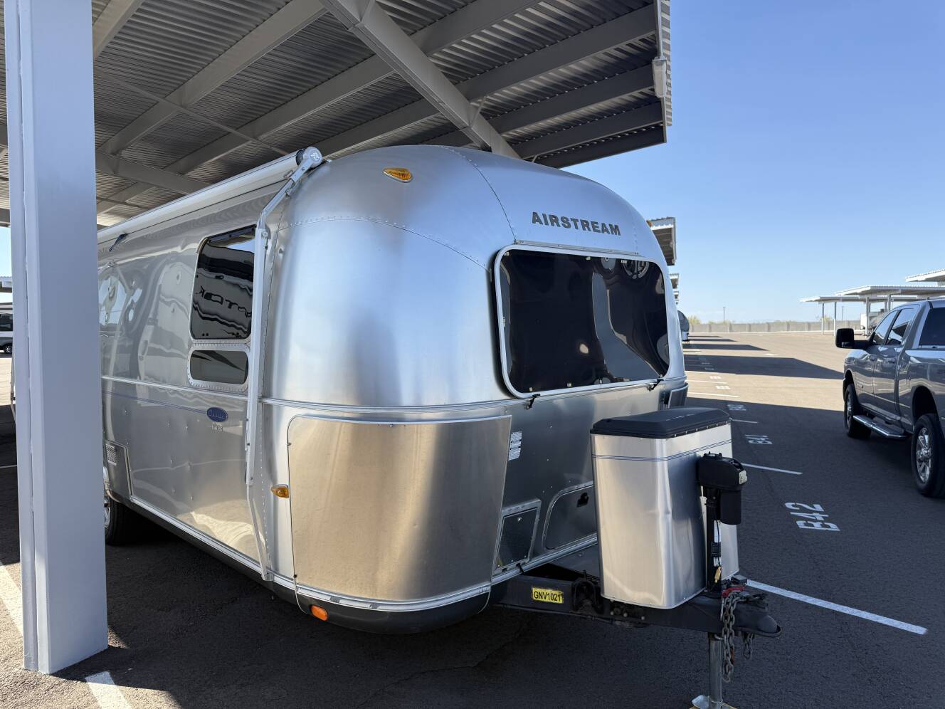 A photo of this 2007 Airstream CLASSIC 27