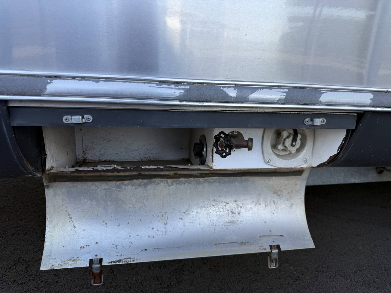 A photo of this 2007 Airstream CLASSIC 27