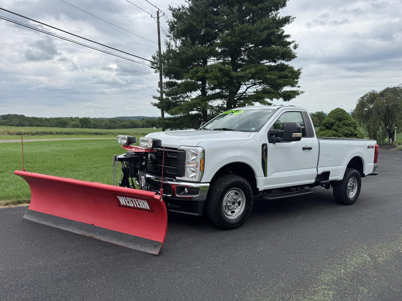 2024 FORD F250 in Orefield, PA