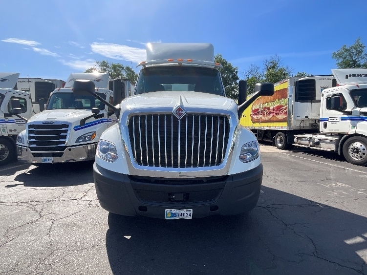 2020 INTERNATIONAL LT625 in Pennsauken, NJ