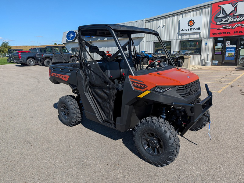 2026 Polaris Ranger 1000 Premium in pine island MN