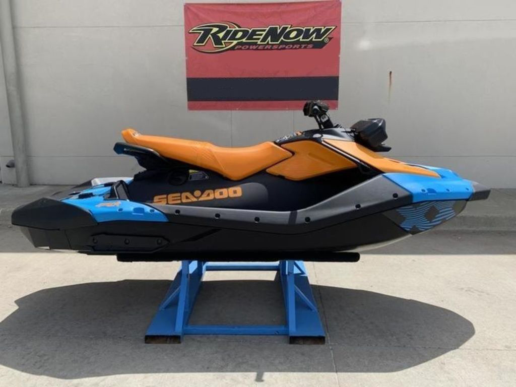 2026 Sea-Doo SparkTrixx For 3 Rotax 900 ACE - 90 Ibr And Audio FOR 3 IBR AND AUDIO in Austin, TX
