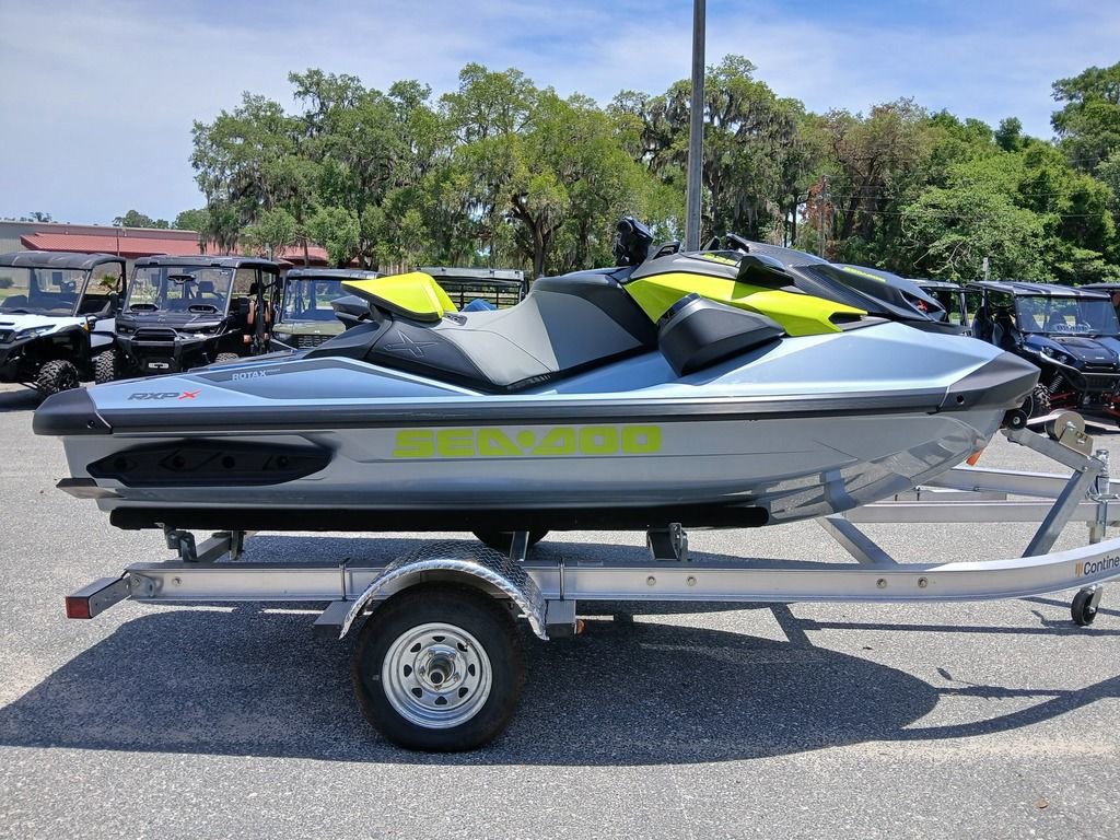 2026 Sea-Doo RXP-X 325 Tech, BRP Premium A, iBR Ice Metal / Manta X 325 in Ocala, FL