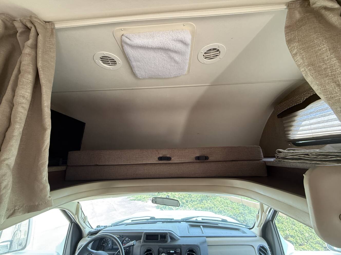 A photo of this 2017 Thor Motor Coach Chateau 26B