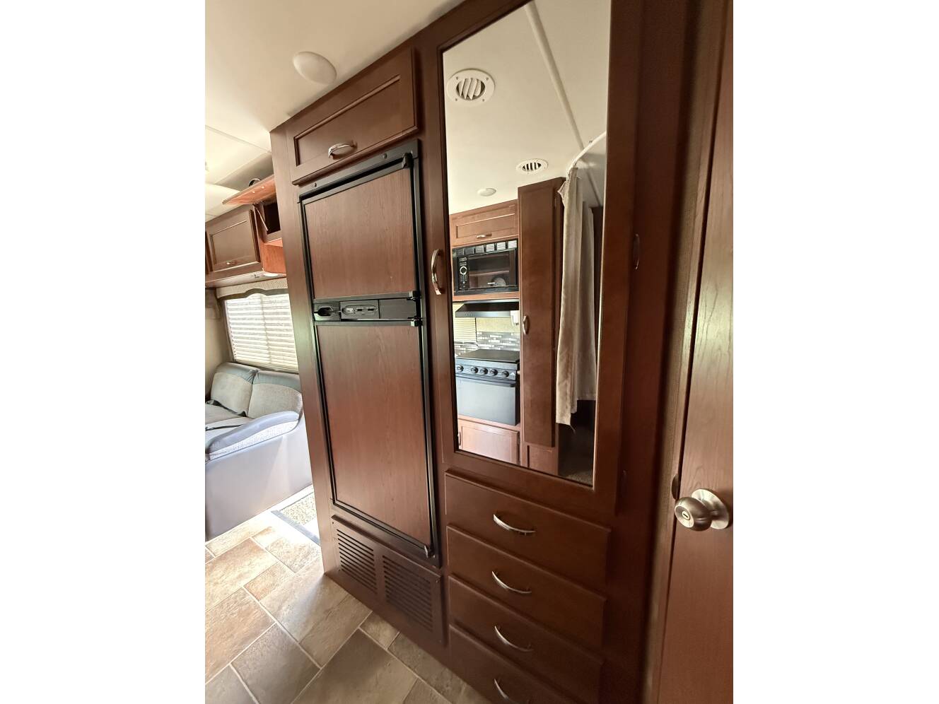 A photo of this 2017 Thor Motor Coach Chateau 26B