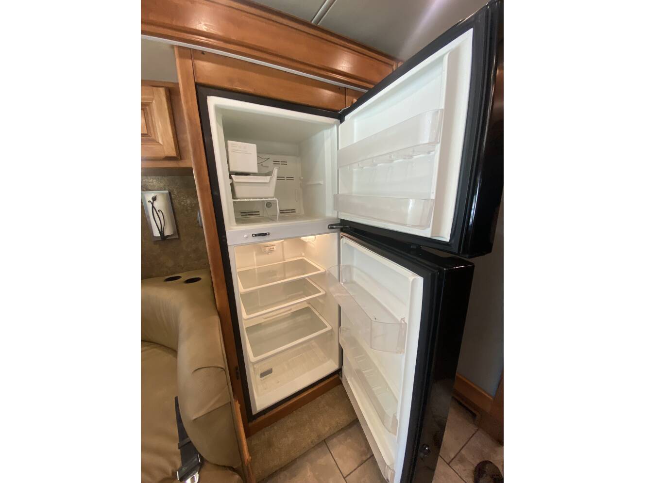 A photo of this 2015 Tiffin Motorhomes Breeze 32BR