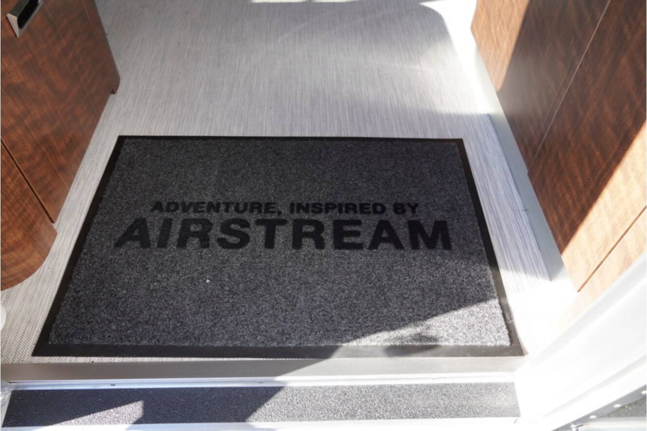 A photo of this 2026 Airstream Globetrotter 25FBQ