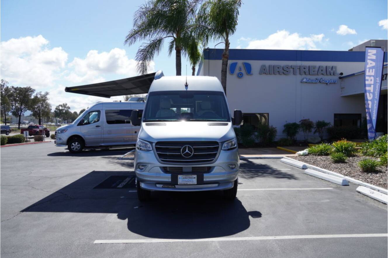 A photo of this 2025 Airstream Interstate 24GT AWD