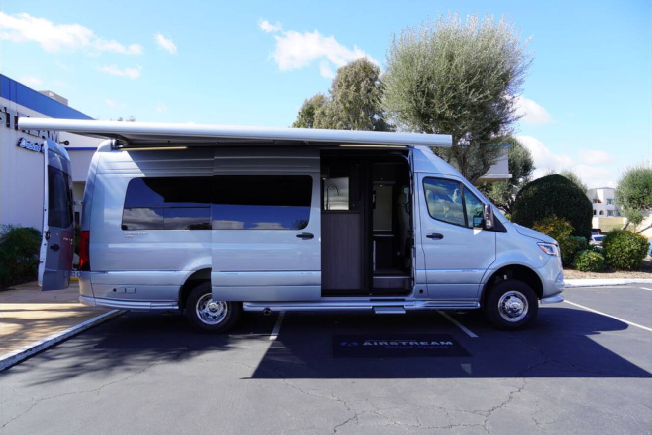 A photo of this 2025 Airstream Interstate 24GT AWD