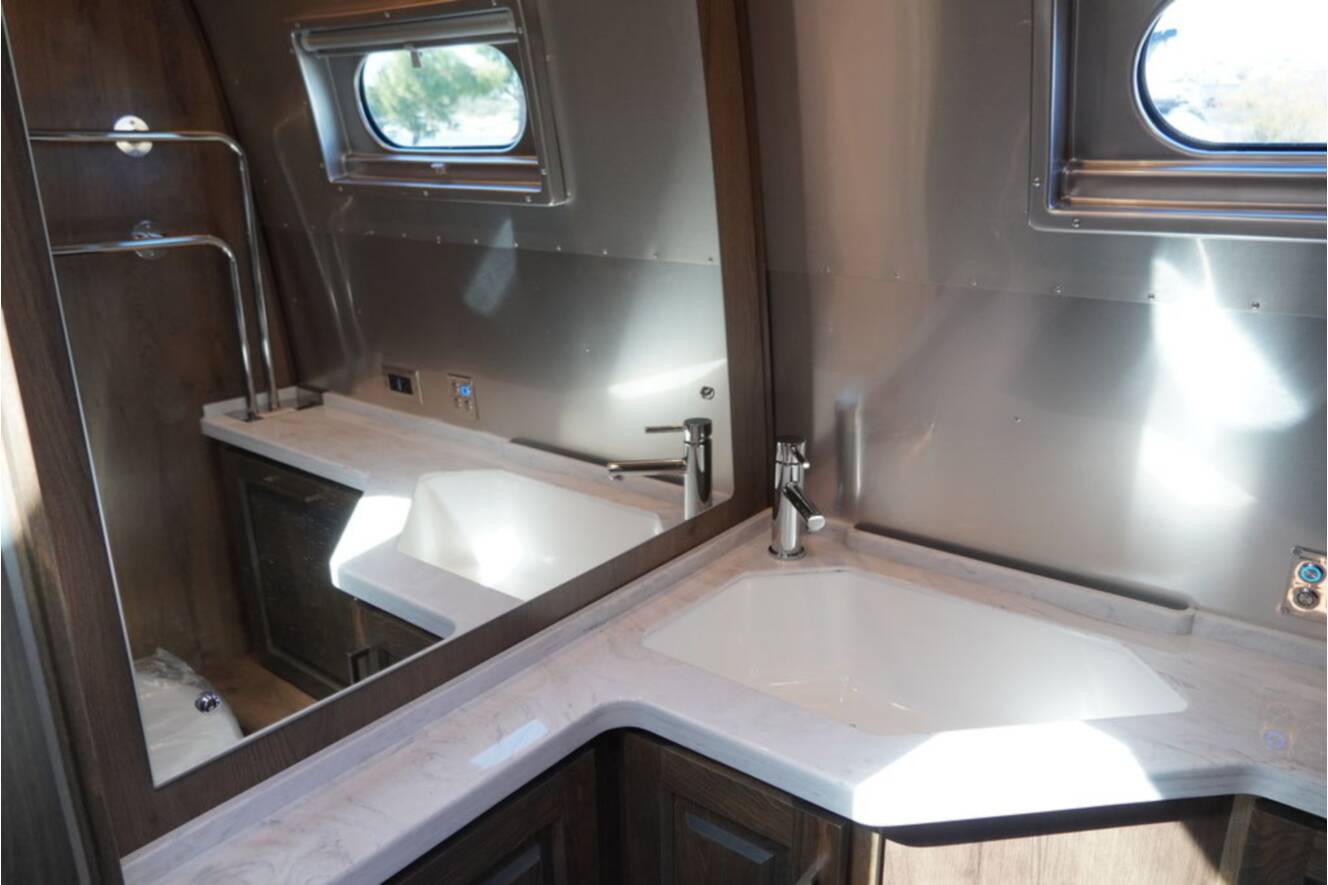 A photo of this 2026 Airstream Classic 28RBT