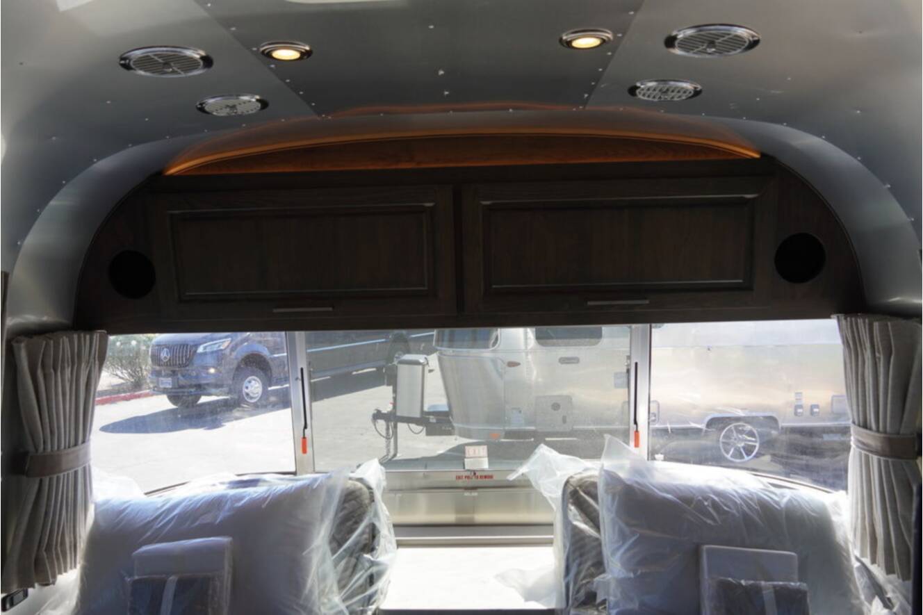 A photo of this 2026 Airstream Classic 28RBT