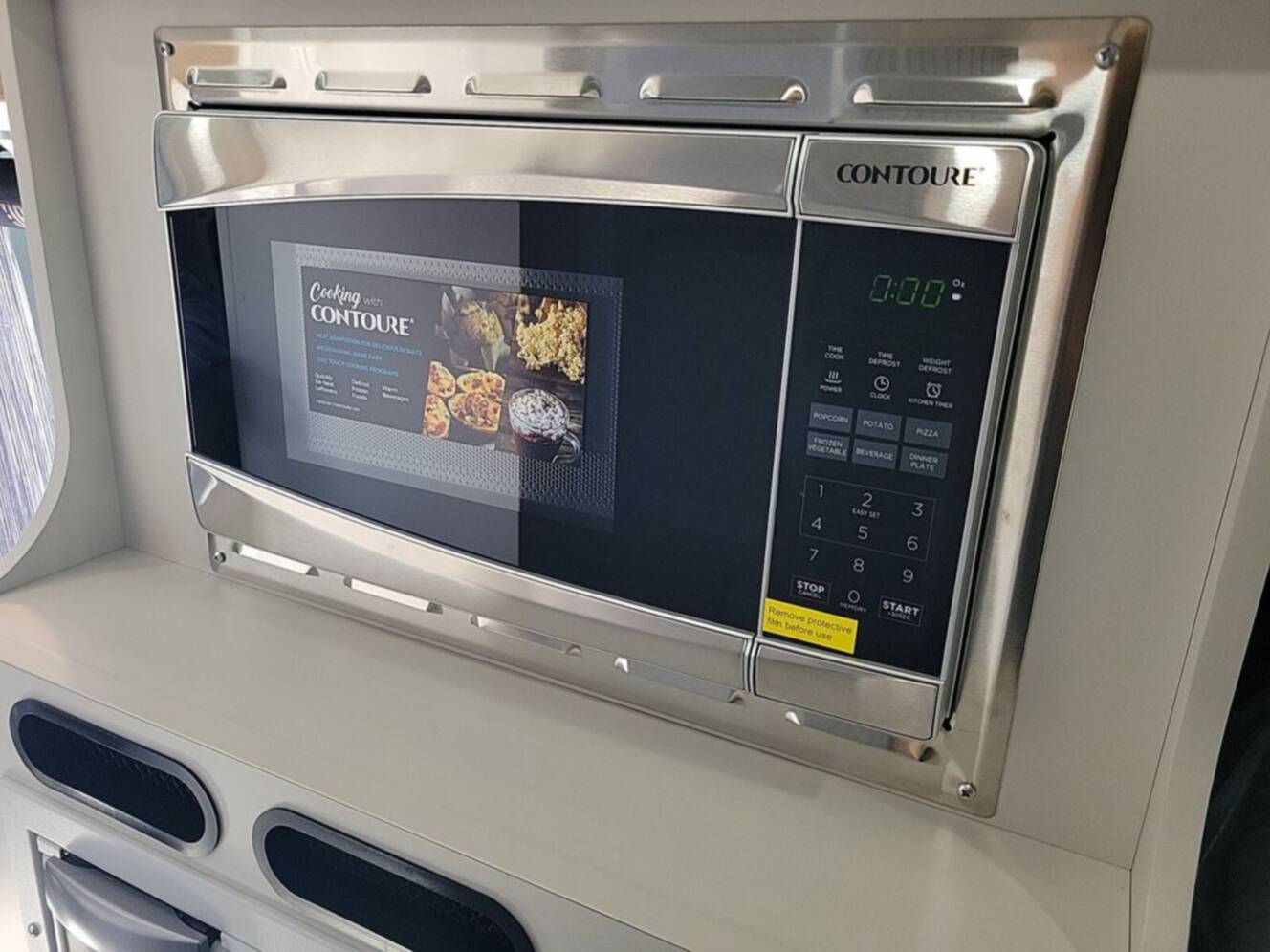 A photo of this 2026 Airstream Rangeline 21 Pop Top