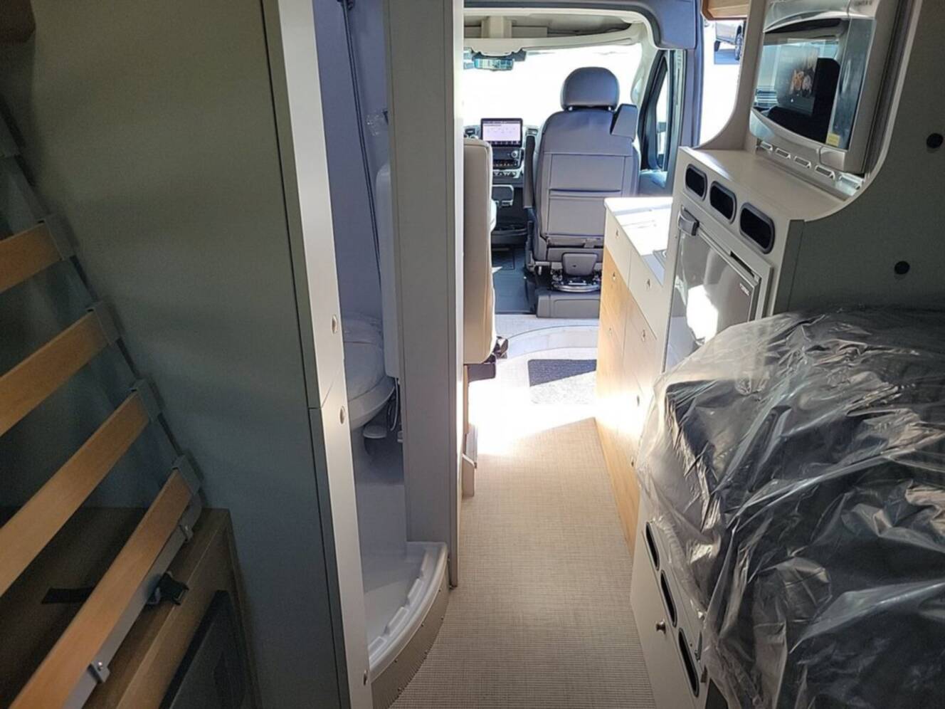A photo of this 2026 Airstream Rangeline 21 Pop Top