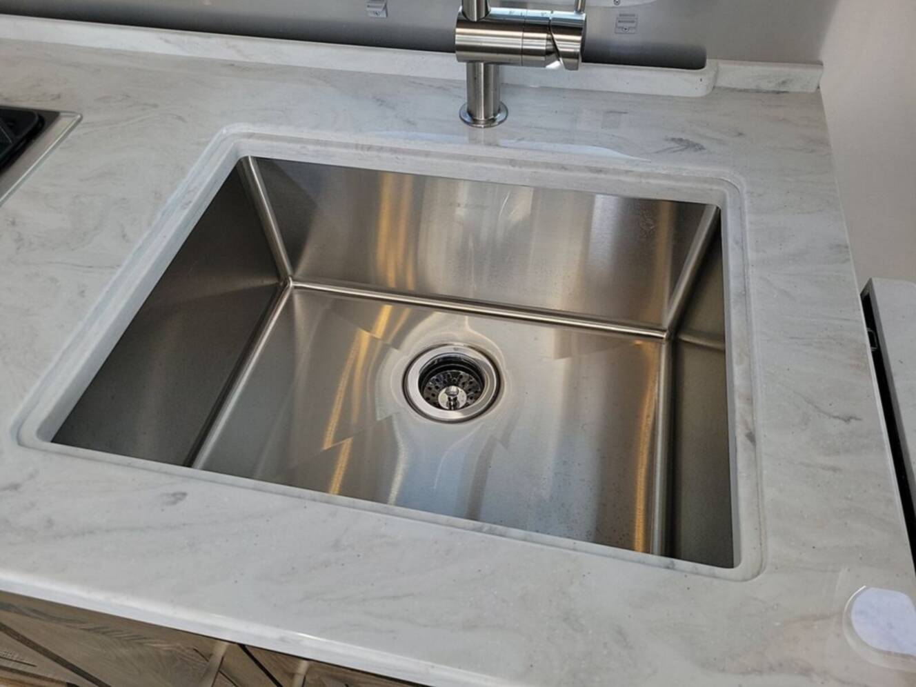 A photo of this 2026 Airstream Classic 28RB Twin