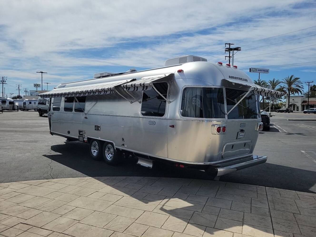 A photo of this 2026 Airstream Classic 30RB Queen