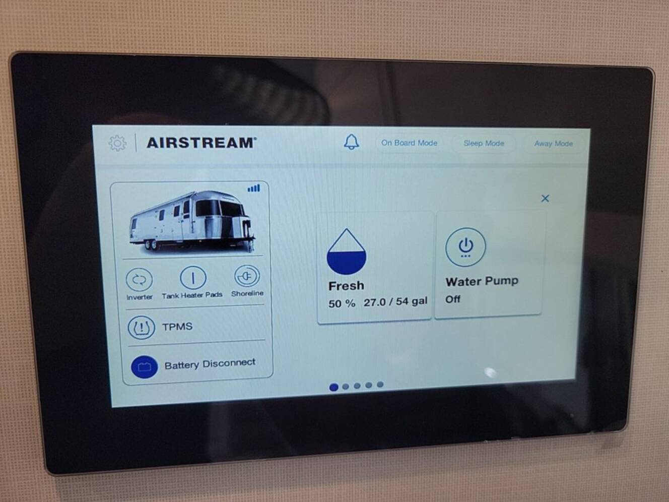 A photo of this 2026 Airstream Classic 30RB Queen