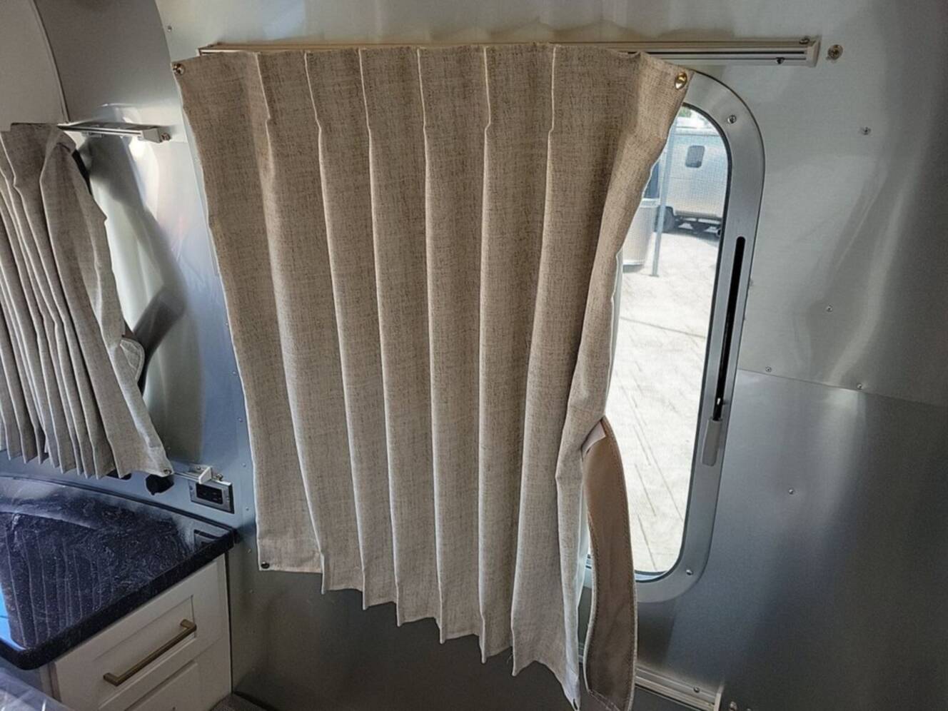A photo of this 2026 Airstream Classic 30RB Queen