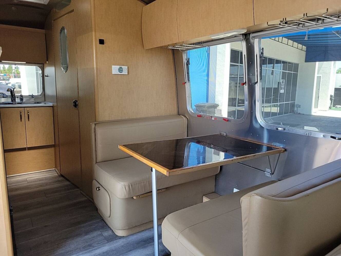 A photo of this 2015 Airstream Flying Cloud 20FB