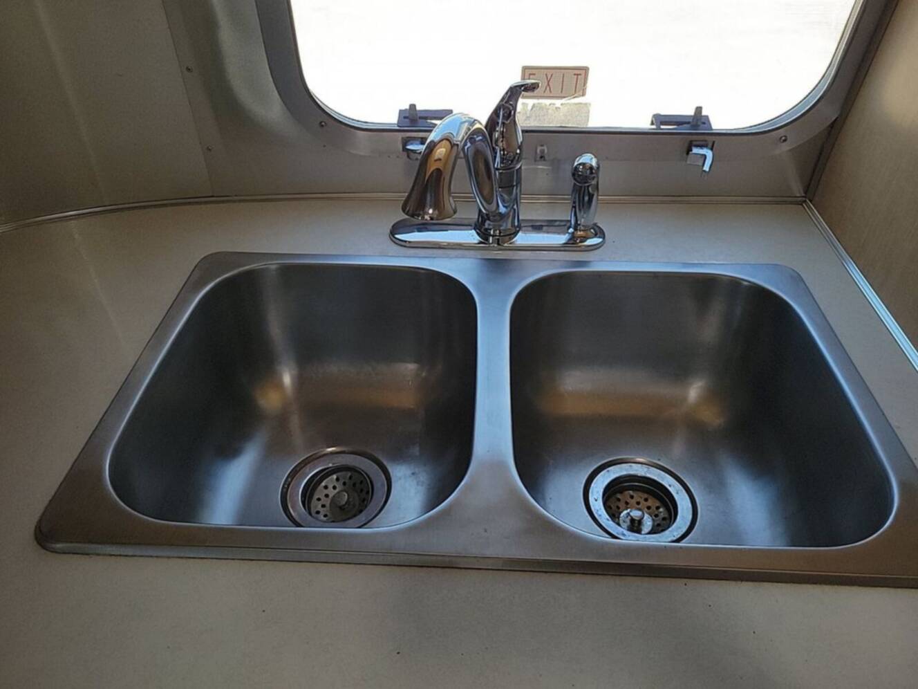 A photo of this 2015 Airstream Flying Cloud 20FB