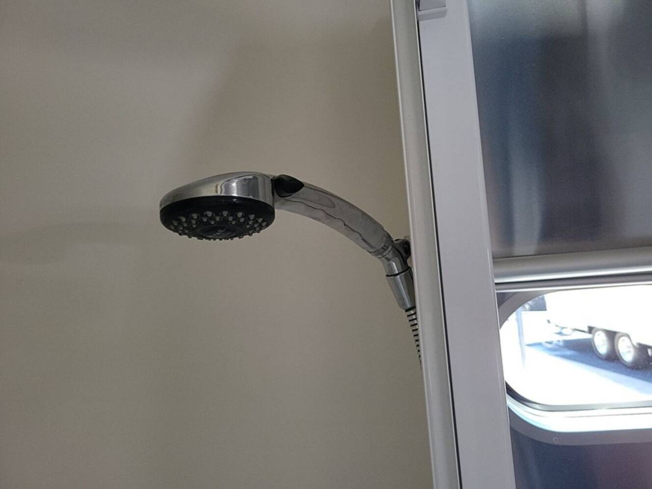 A photo of this 2015 Airstream Flying Cloud 20FB