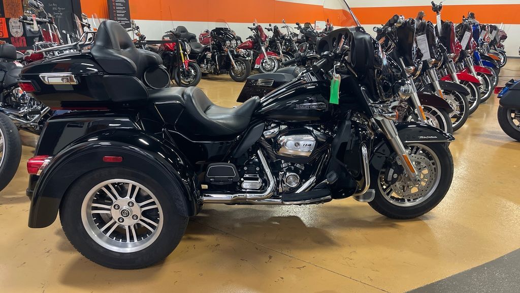 2020 Harley-Davidson® FLHTCUTG - Tri Glide® Ultra ULTRA CLASSIC in Williamsport, PA