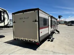 2019 FOREST RIVER CHEROKEE GREY WOLF 27RR