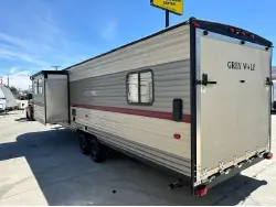 2019 FOREST RIVER CHEROKEE GREY WOLF 27RR