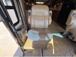 2010 Winnebago Tour 40BD Freightliner XCL Chassis