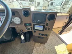 2010 Winnebago Tour 40BD Freightliner XCL Chassis