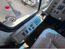 2010 Winnebago Tour 40BD Freightliner XCL Chassis