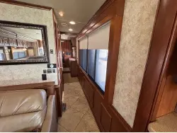 2010 Winnebago Tour 40BD Freightliner XCL Chassis