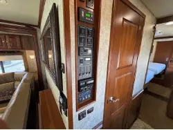 2010 Winnebago Tour 40BD Freightliner XCL Chassis