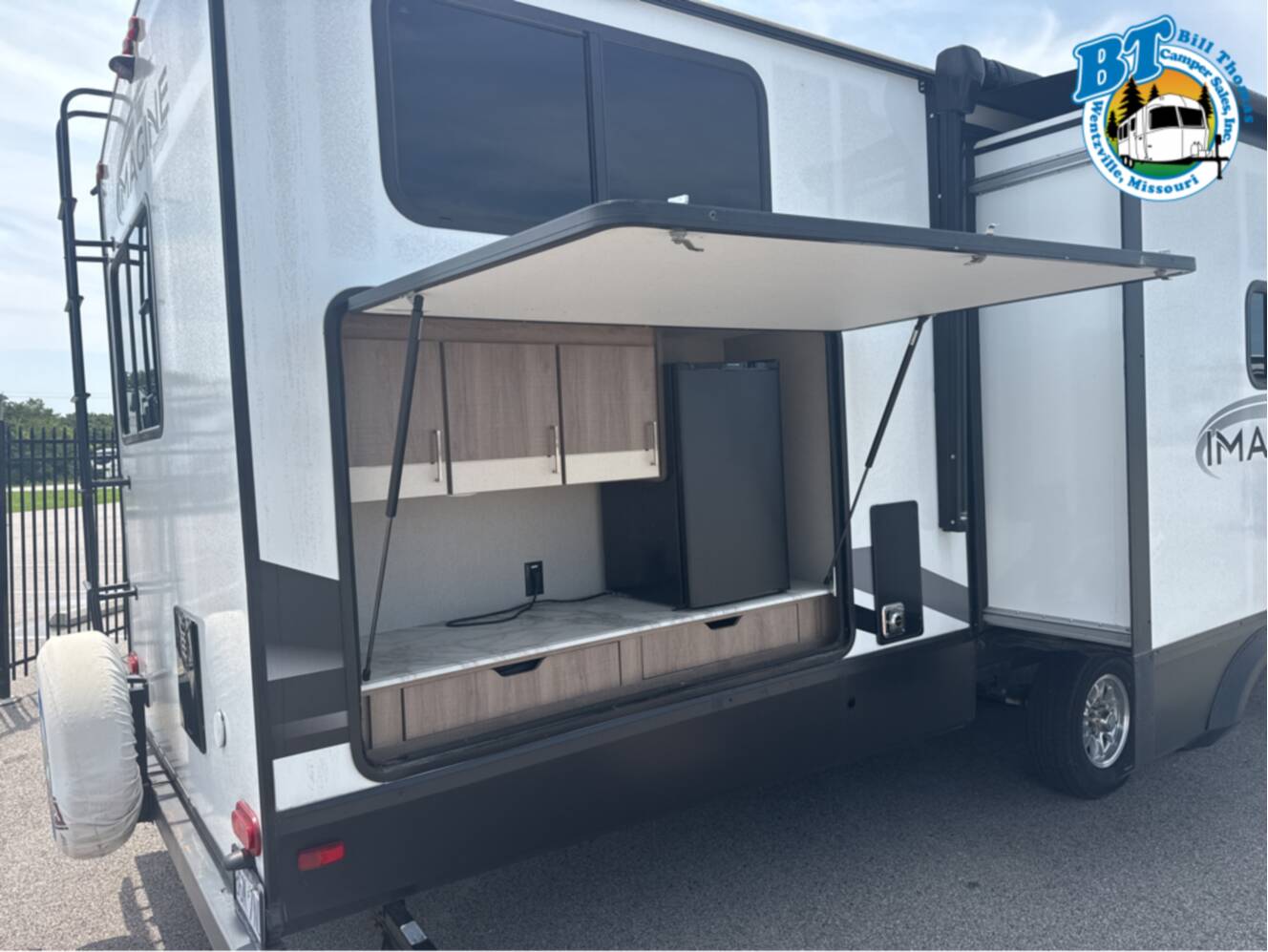 A photo of this 2022 Grand Design IMAGINE 3250BH