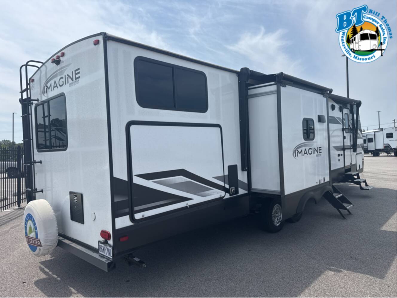 A photo of this 2022 Grand Design IMAGINE 3250BH