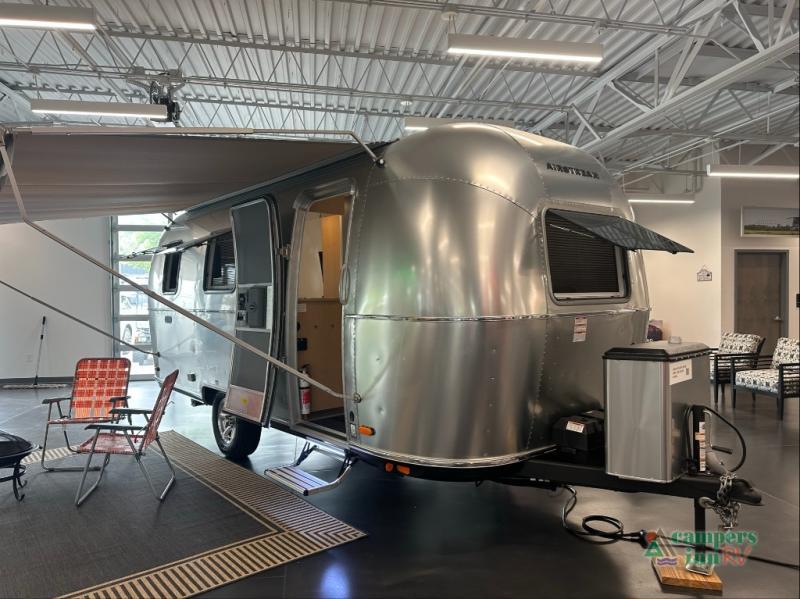 2026 Airstream World Traveler 22RB in knoxville TN