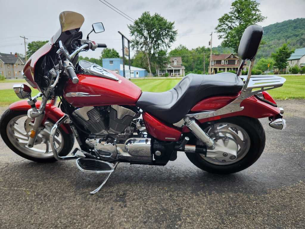 2009 Honda VTX1300C 1300C in Bradford, PA