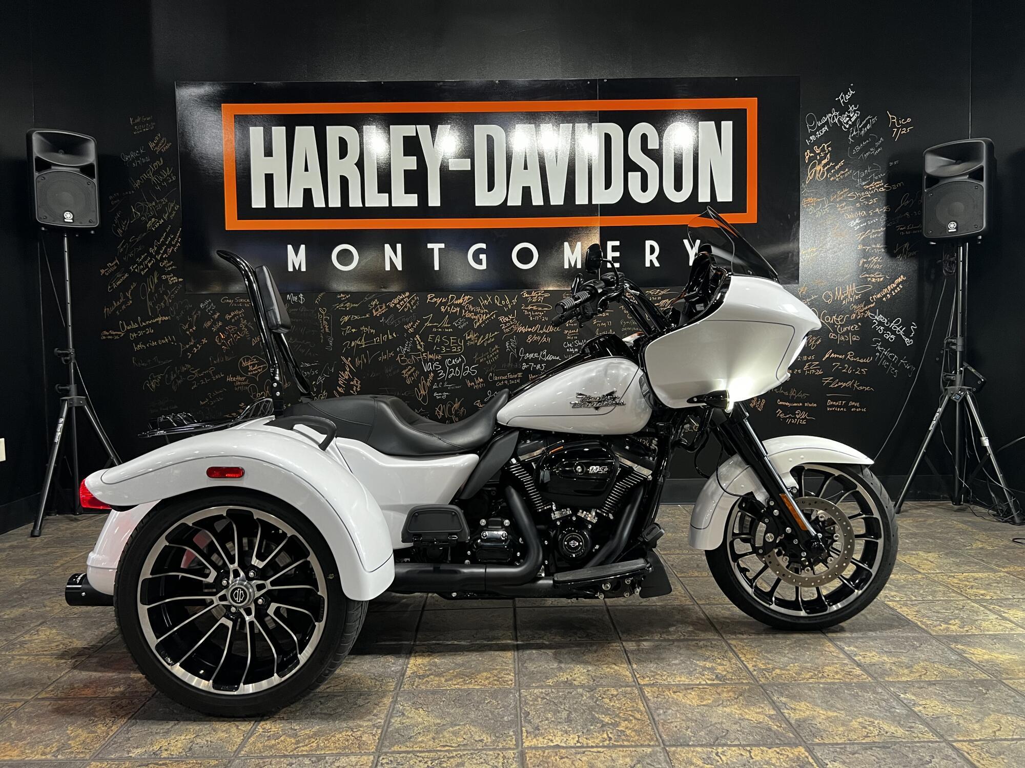 2025 Harley-Davidson Road Glide 3 3 in Montgomery, AL