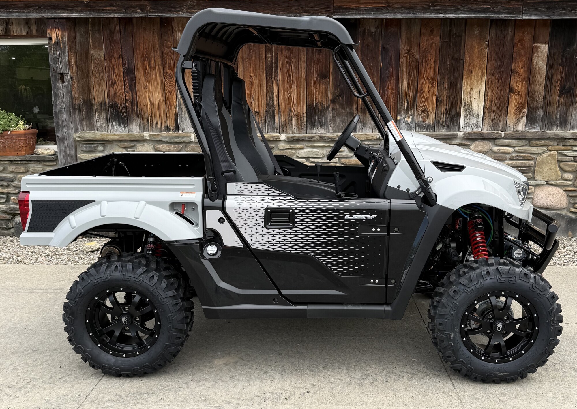 2025 Kymco UXV 700I LE EPS in hornell NY