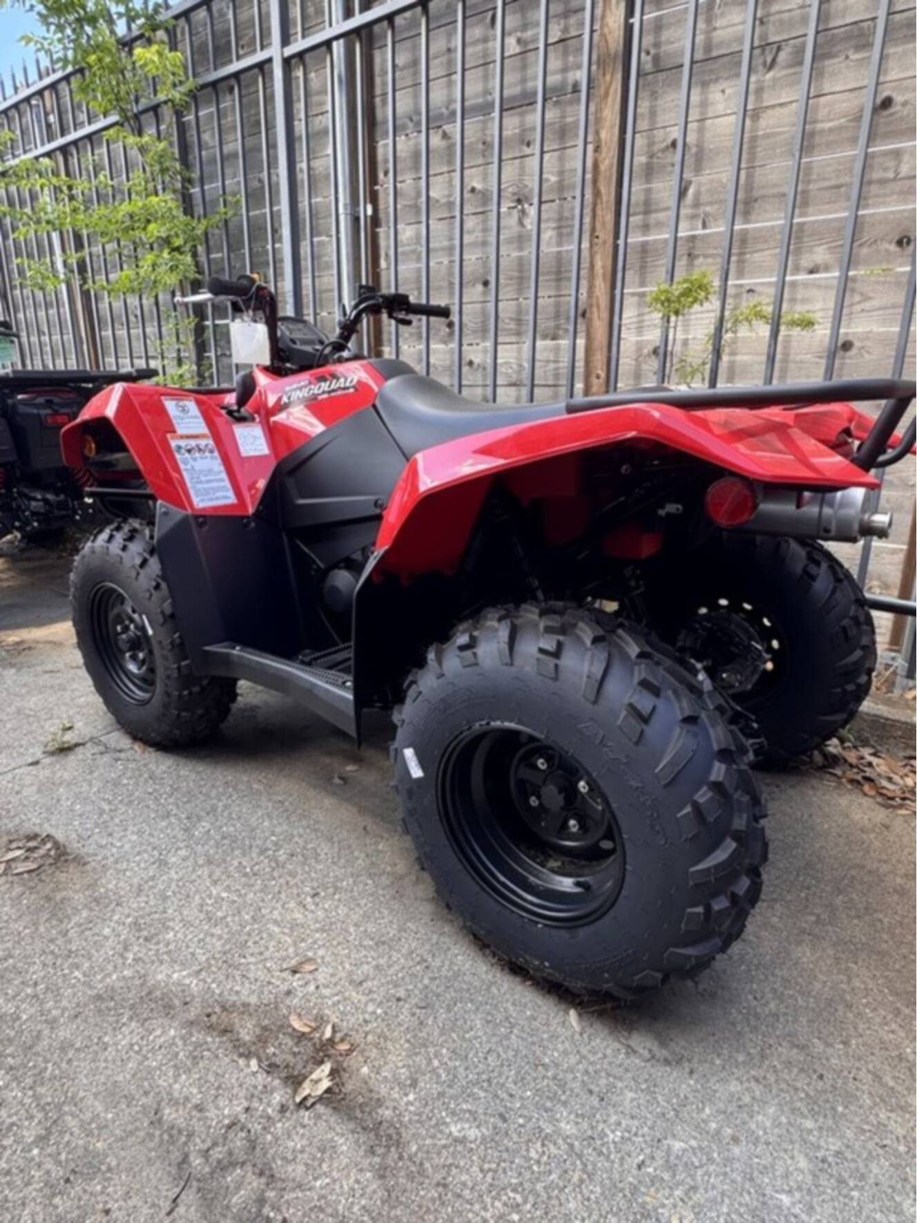 A photo of this 2025 Suzuki KingQuad 400ASi