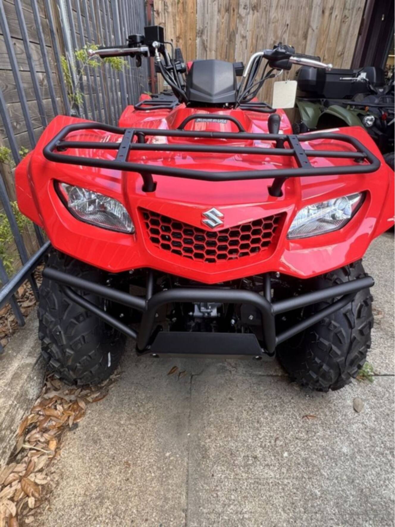 A photo of this 2025 Suzuki KingQuad 400ASi