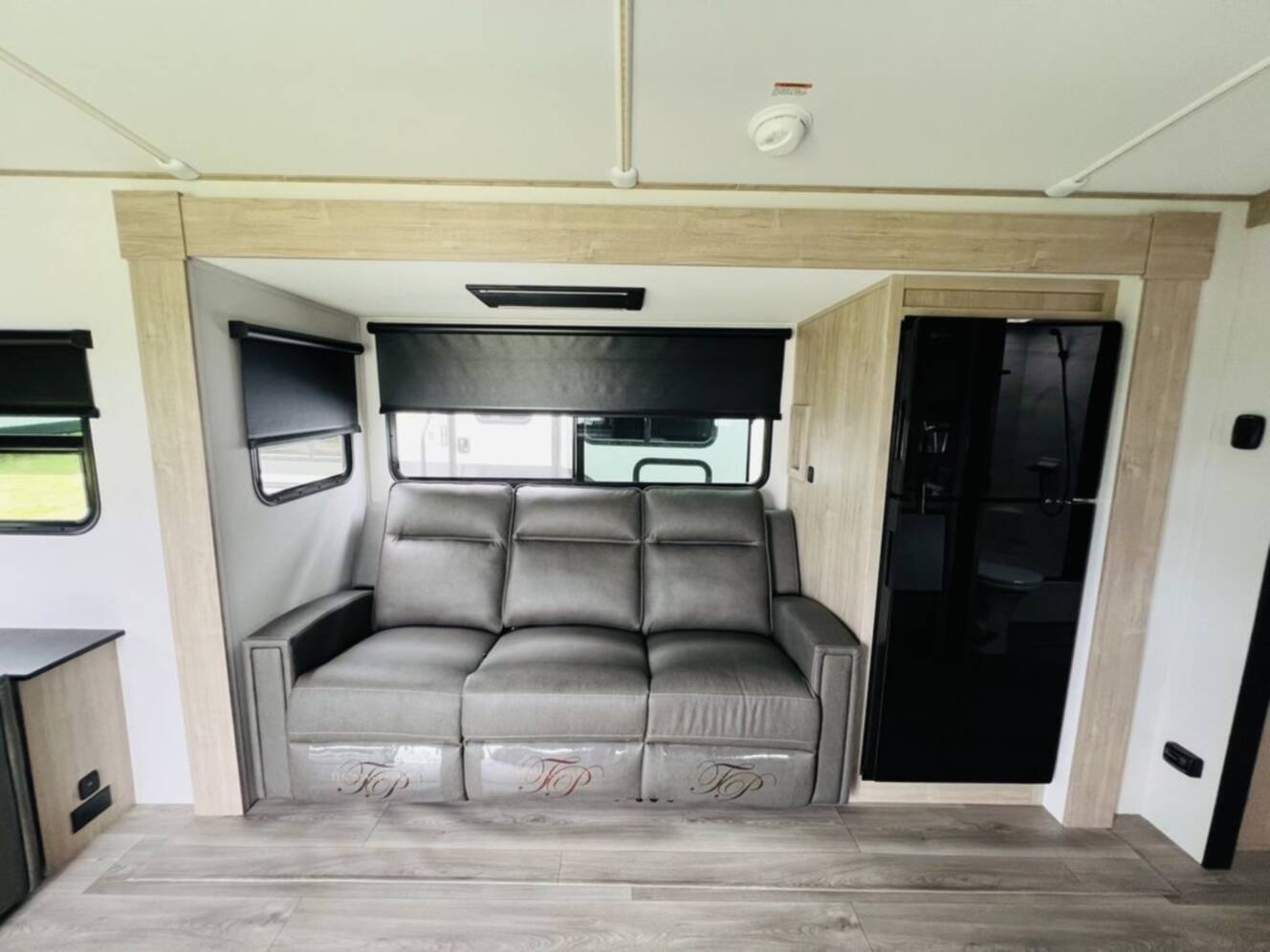 A photo of this 2026 Grand Design Imagine 2500RL