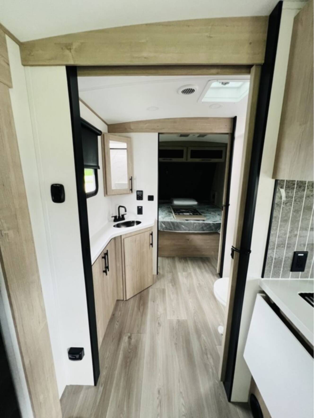 A photo of this 2026 Grand Design Imagine 2500RL
