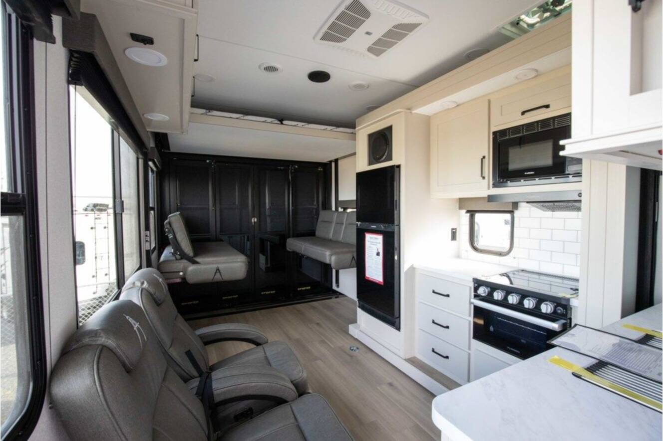 A photo of this 2026 Grand Design MOMENTUM 25G