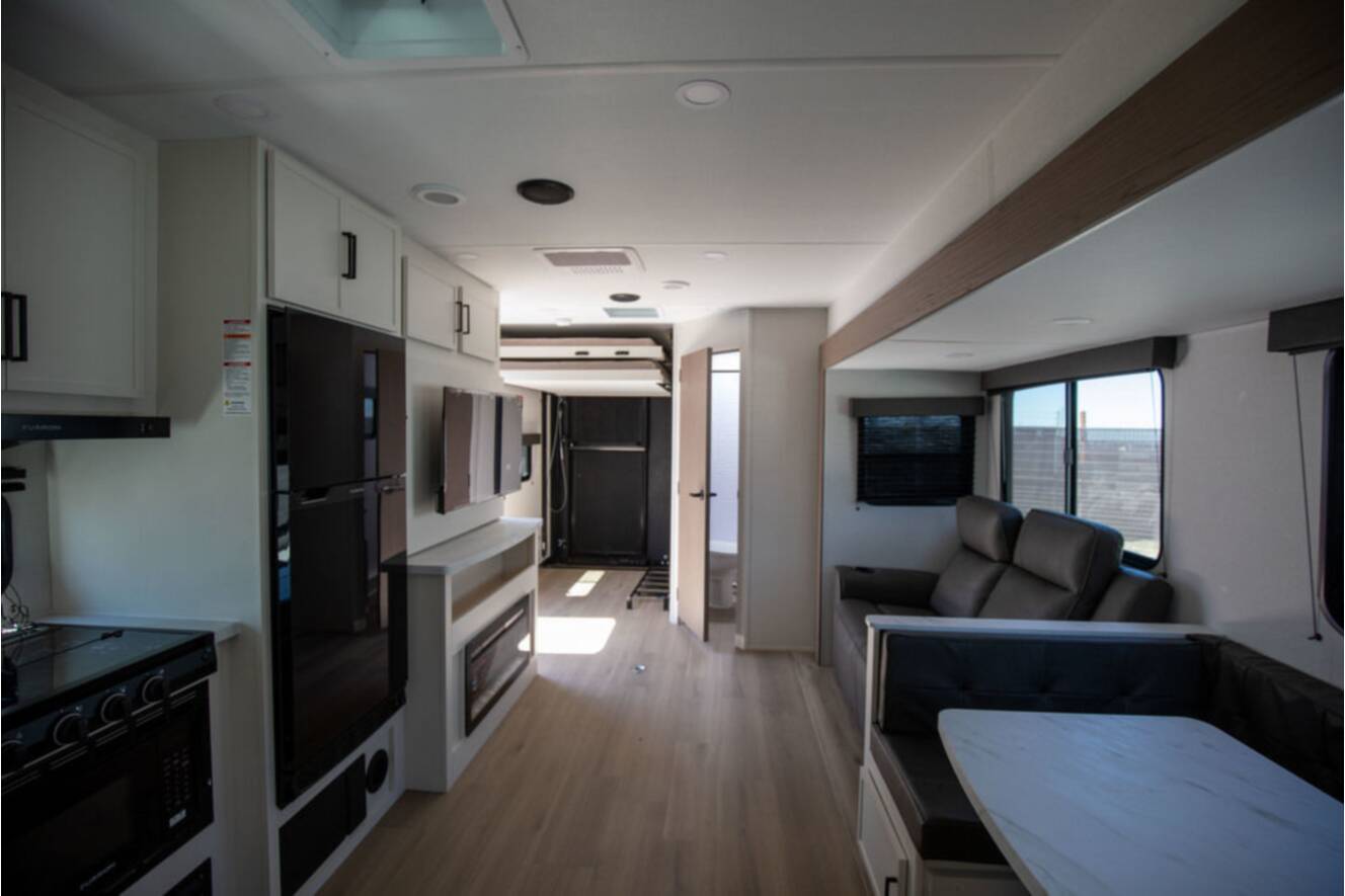 A photo of this 2026 Grand Design MOMENTUM Momentum MAV 28MAV