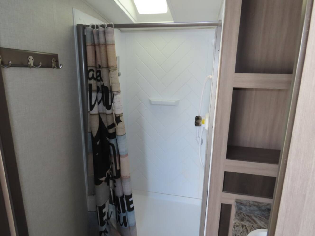 A photo of this 2022 Crossroads Rv SUNSET TRAIL SUPER LITE 285CK