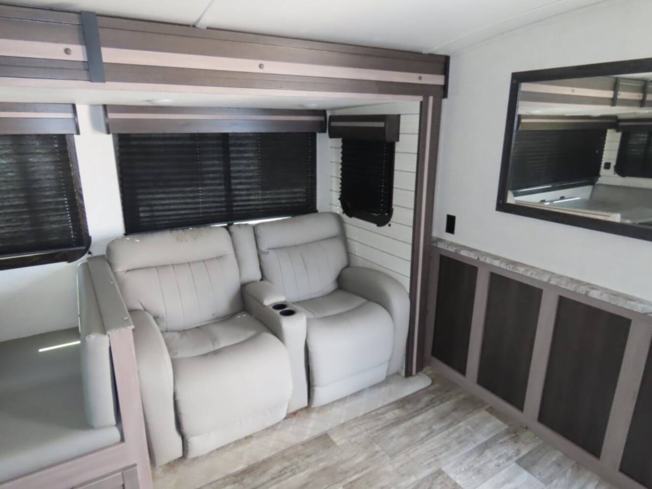 A photo of this 2022 Crossroads Rv SUNSET TRAIL SUPER LITE 285CK